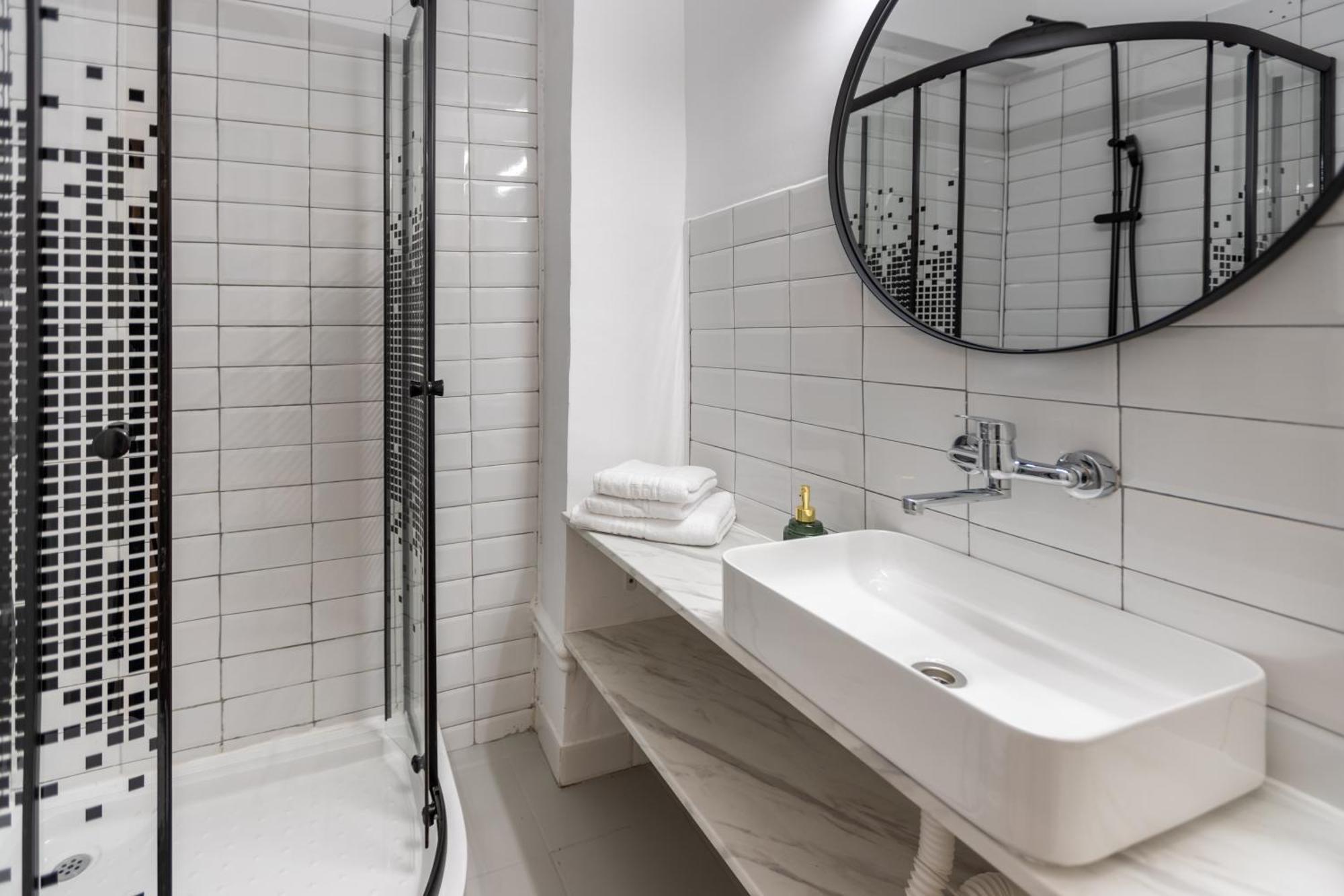 דירה Splendid Historical Smarald 2 Bedroom Old Town בוקרשט
